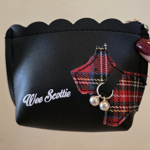 Red Tartan Wee Scottie Dog with Bells Small Black  Zippered Coin Purse - Picture 1 of 8